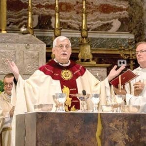Jesuit Fr. Arturo Sosa Abascal celebrates Mass Oct. 2 at Rome’s Church of the Gesu. Fr. Sosa, a member of the Jesuits’ Venezuelan province, was elected the first non-European superior general of the Society of Jesus. (CNS photo/Don Doll, S.J.)