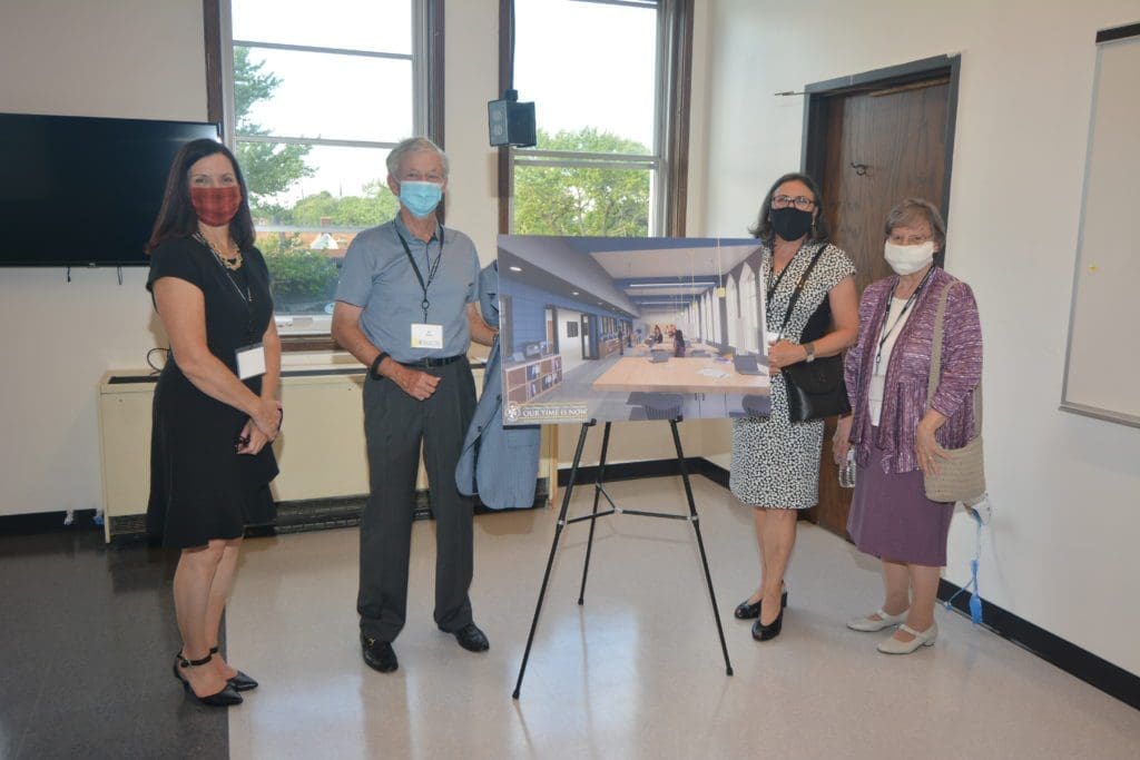 St. Catherine’s Stem Lab Ribbon Cutting 8-22-2020 (94)